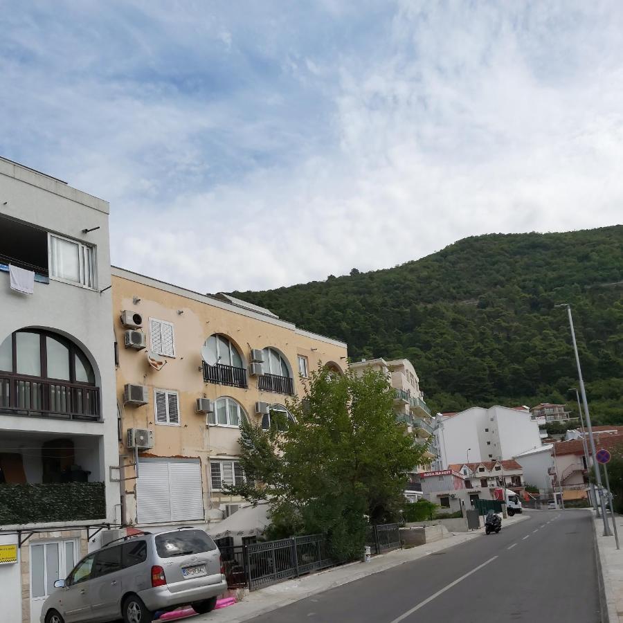 Suncani Apartman 1-Vila Amfora Budva Exteriér fotografie