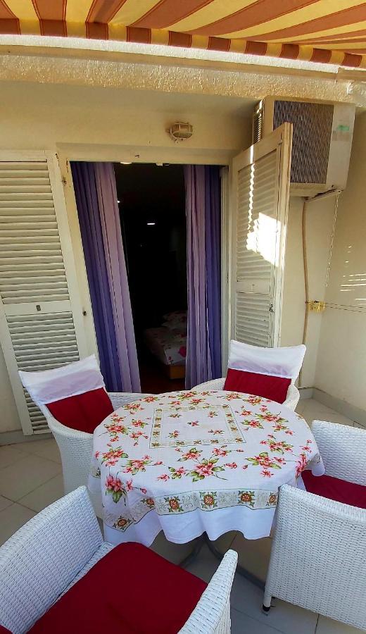 Suncani Apartman 1-Vila Amfora Budva Exteriér fotografie